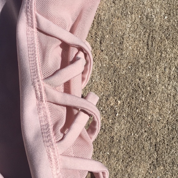 NWOT CALI ACTIVE BABY PINK MESH DETAIL LEGGINGS - Picture 3 of 4